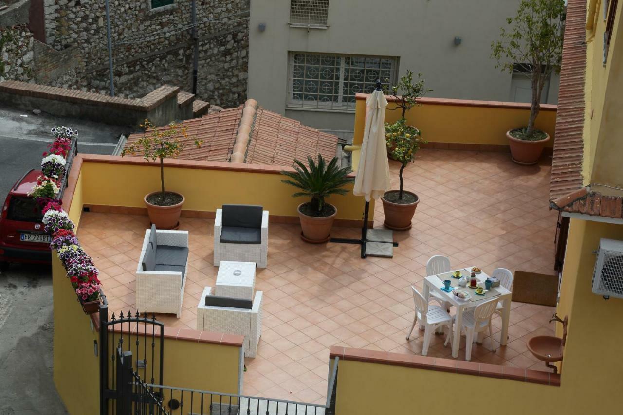 La Cartolina Apartment Taormina Exterior photo
